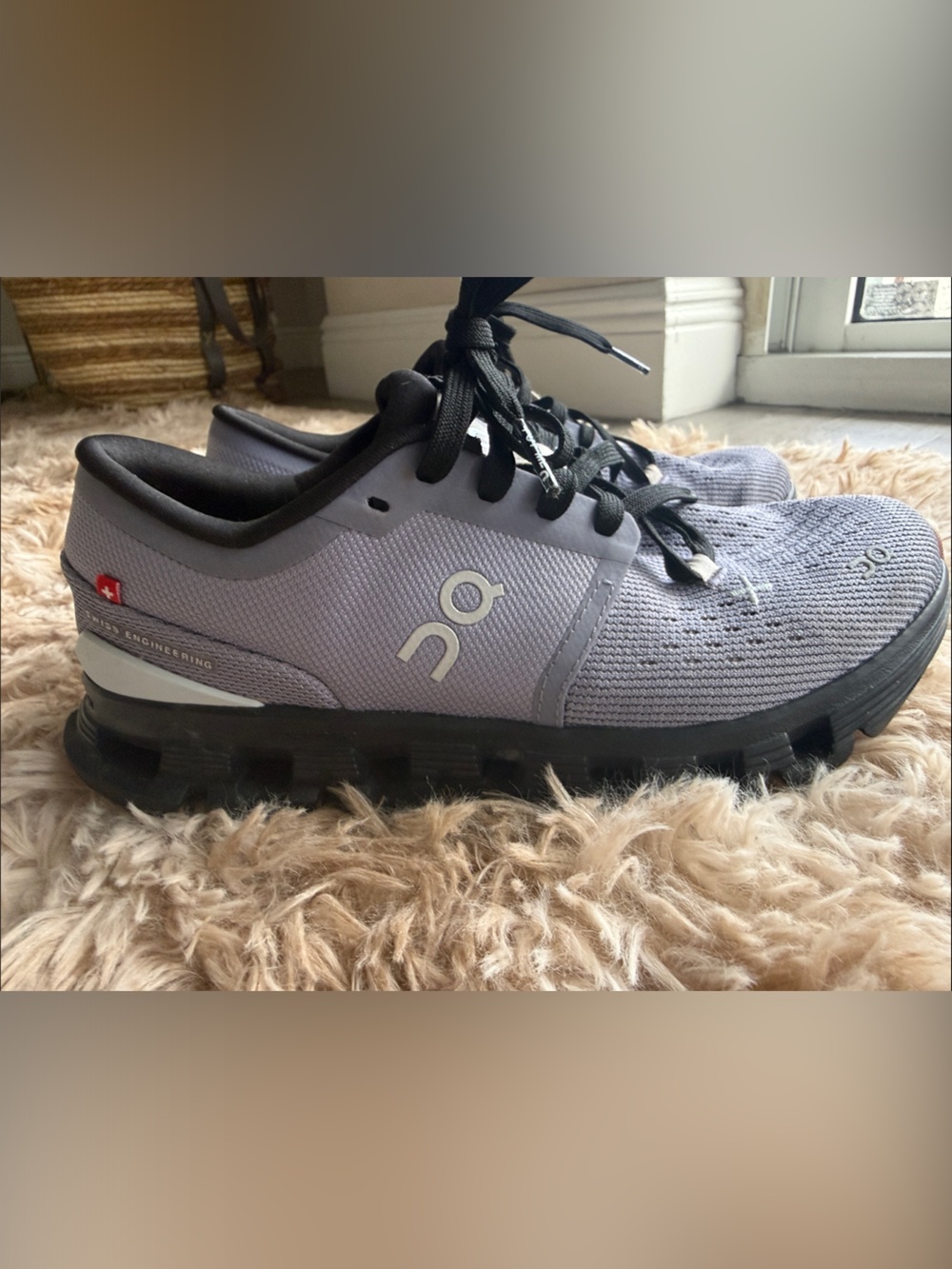 On Running Lavender and Black Cloud Running Shoes NWOT - Picture 3 of 6